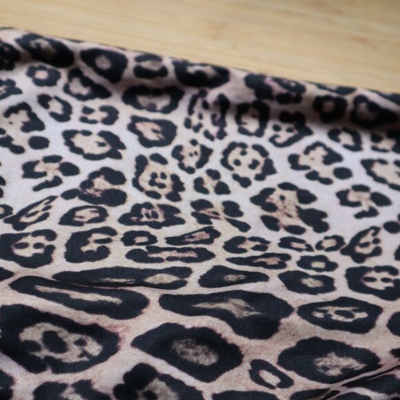 Free People & Onzie Leopard Biker Shorts M/L - Picture 3 of 6